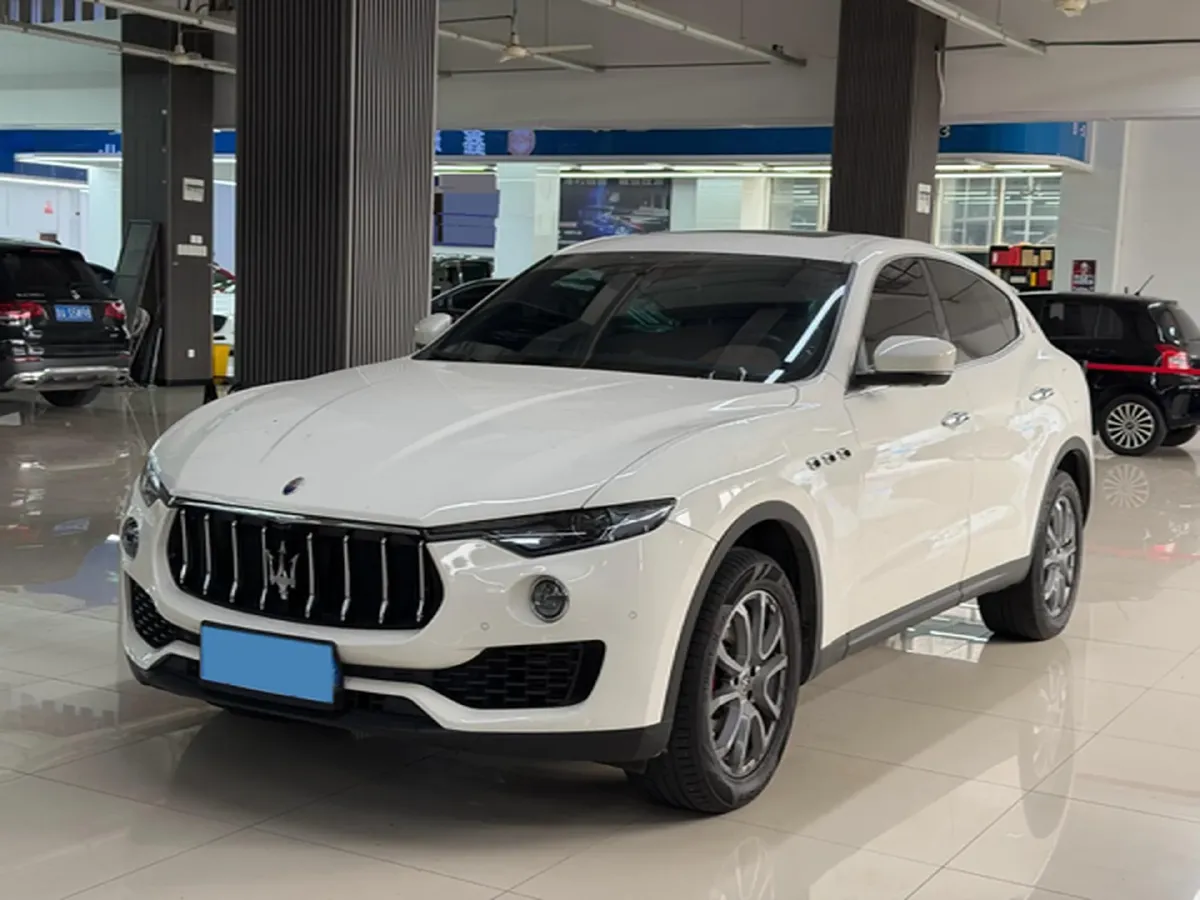 2021 Maserati Levante 3.0T 350HP V6 8AT,autocango,china used car exporter,china ev exporter,chinese used car exporter,chinese used ev exporter