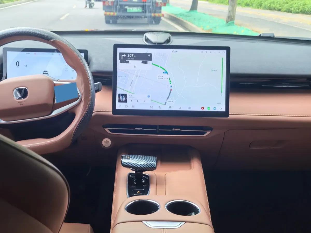 2024 ChangAn UNI-Z 1.5L 98HP L4 E-CVT PHEV 18.4KWH,autocango,china used car exporter,china ev exporter,chinese used car exporter,chinese used ev exporter