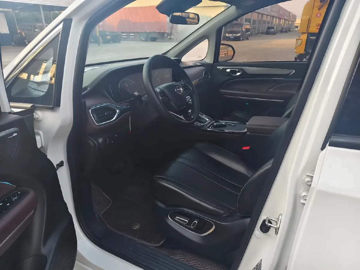 2023 GAC Trumpchi M6 1.5T 177HP L4 7DCT,autocango,china used car exporter,china ev exporter,chinese used car exporter,chinese used ev exporter