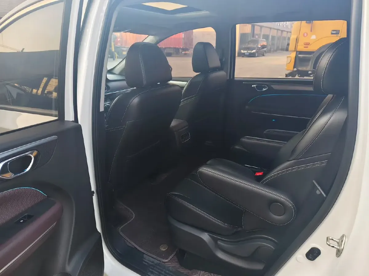 2023 GAC Trumpchi M6 1.5T 177HP L4 7DCT,autocango,china used car exporter,china ev exporter,chinese used car exporter,chinese used ev exporter