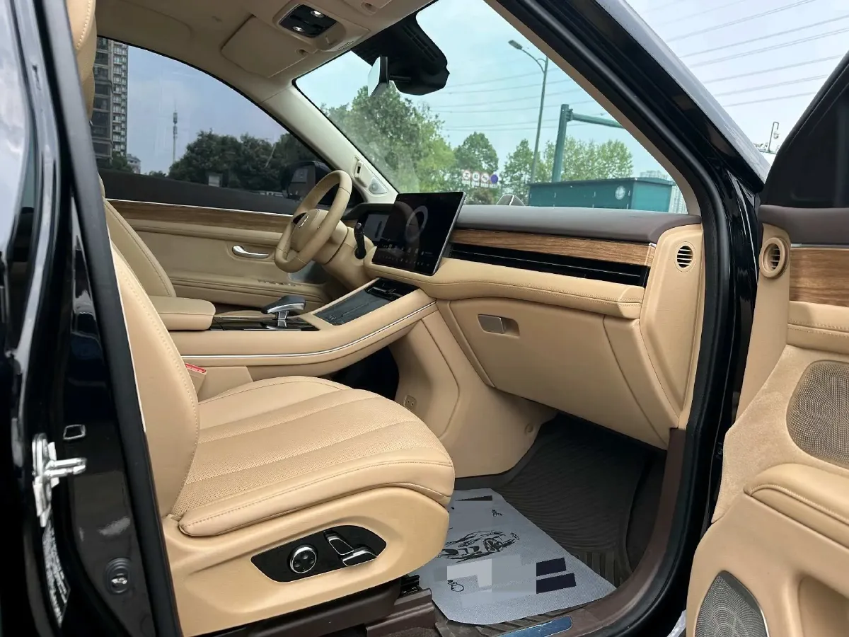 2024 AITO AITO M7 1.5T 152HP L4 REEV 40KWH,autocango,china used car exporter,china ev exporter,chinese used car exporter,chinese used ev exporter