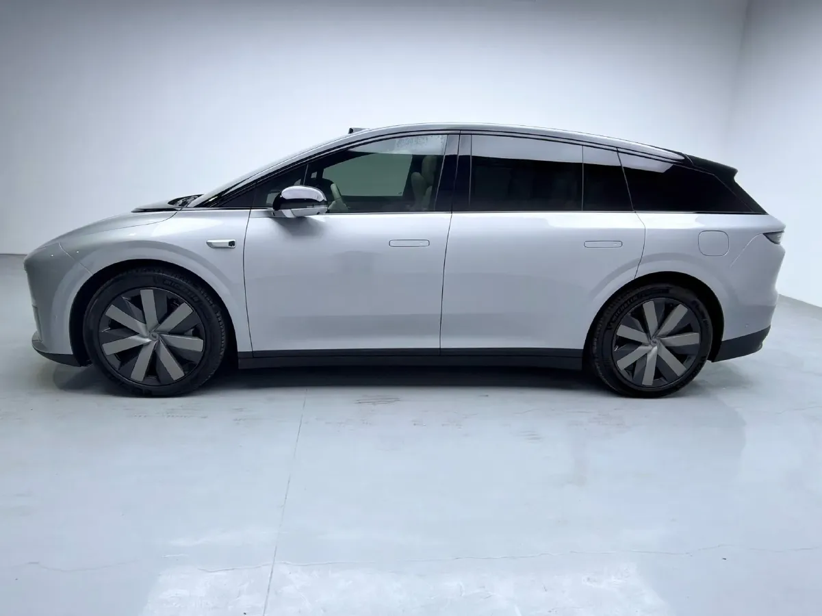 2025 Li i6 BEV,autocango,china used car exporter,china ev exporter,chinese used car exporter,chinese used ev exporter