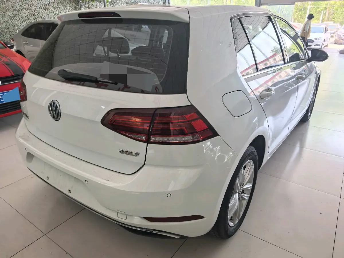 2018 Volkswagen Golf 1.6L 110HP L4 6AT,autocango,china used car exporter,china ev exporter,chinese used car exporter,chinese used ev exporter