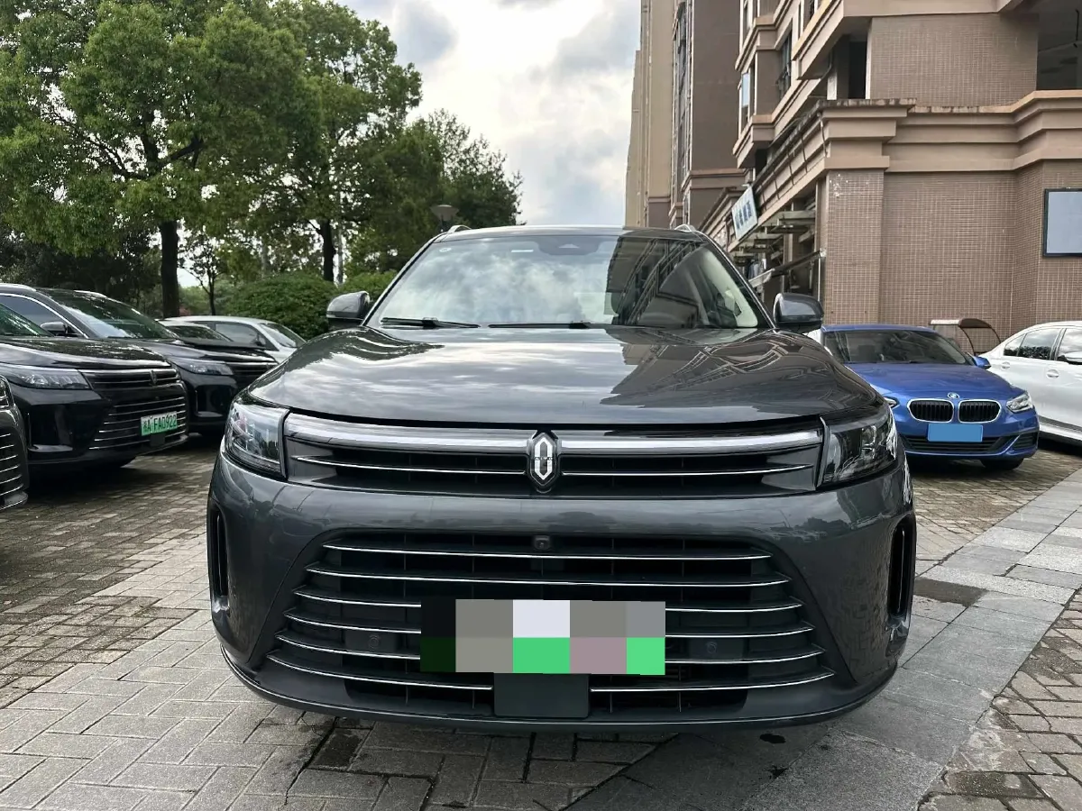 2024 AITO AITO M7 1.5T 152HP L4 REEV 40KWH,autocango,china used car exporter,china ev exporter,chinese used car exporter,chinese used ev exporter