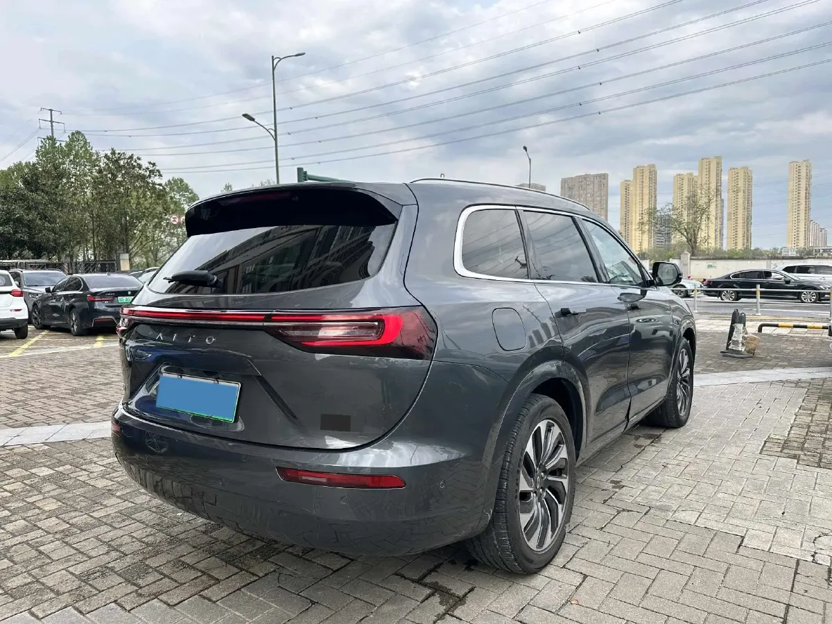 2024 AITO AITO M7 1.5T 152HP L4 REEV 40KWH,autocango,china used car exporter,china ev exporter,chinese used car exporter,chinese used ev exporter