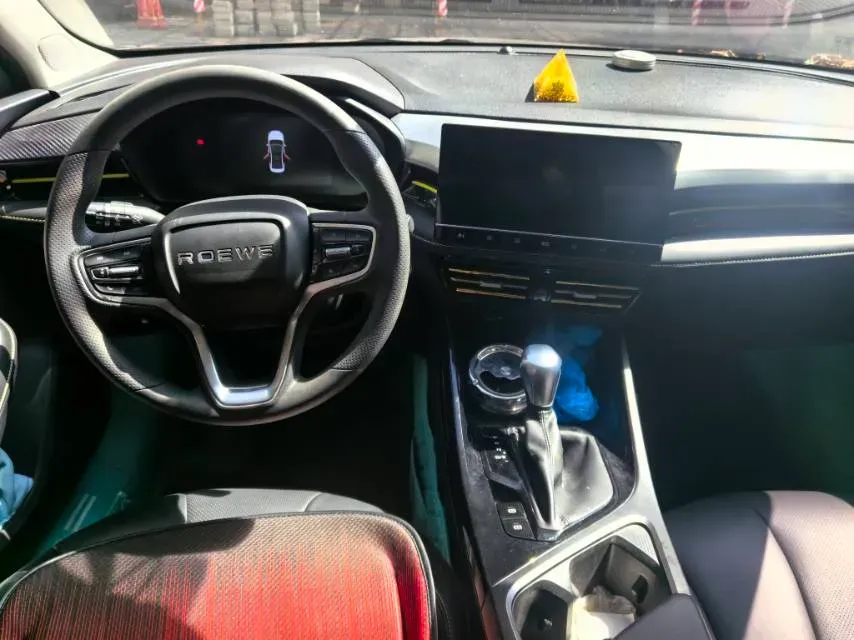 2021 Roewe i5 1.5L 120HP L4 CVT,autocango,china used car exporter,china ev exporter,chinese used car exporter,chinese used ev exporter