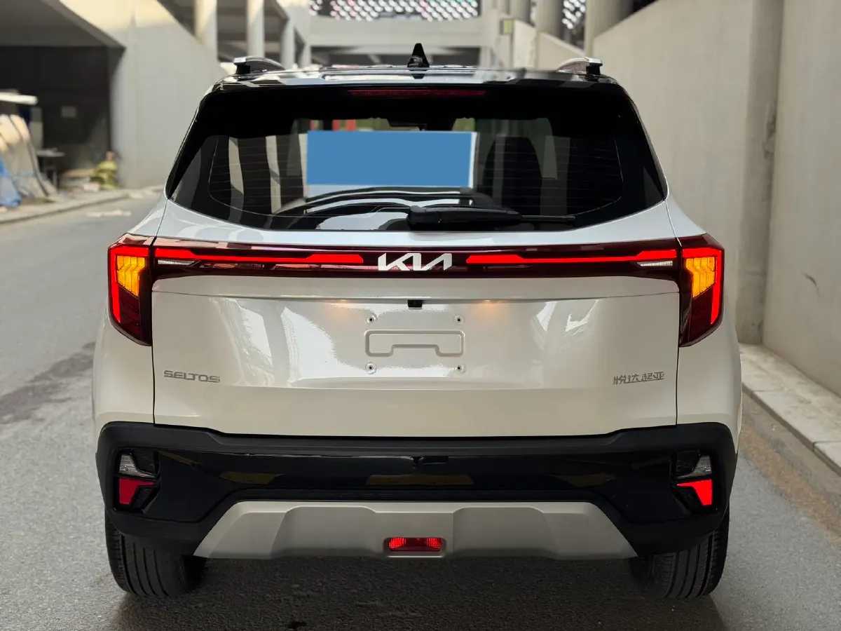 2023 Kia Seltos 1.5L 115HP L4 CVT,autocango,china used car exporter,china ev exporter,chinese used car exporter,chinese used ev exporter