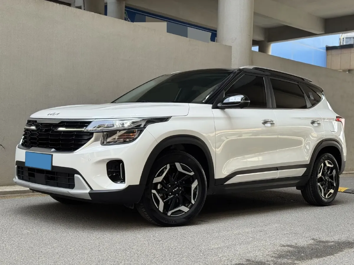 2023 Kia Seltos 1.5L 115HP L4 CVT,autocango,china used car exporter,china ev exporter,chinese used car exporter,chinese used ev exporter