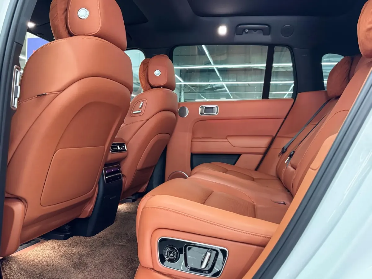 2023 Li L7 Range Extended 154HP REEV 40.9KWH,autocango,china used car exporter,china ev exporter,chinese used car exporter,chinese used ev exporter