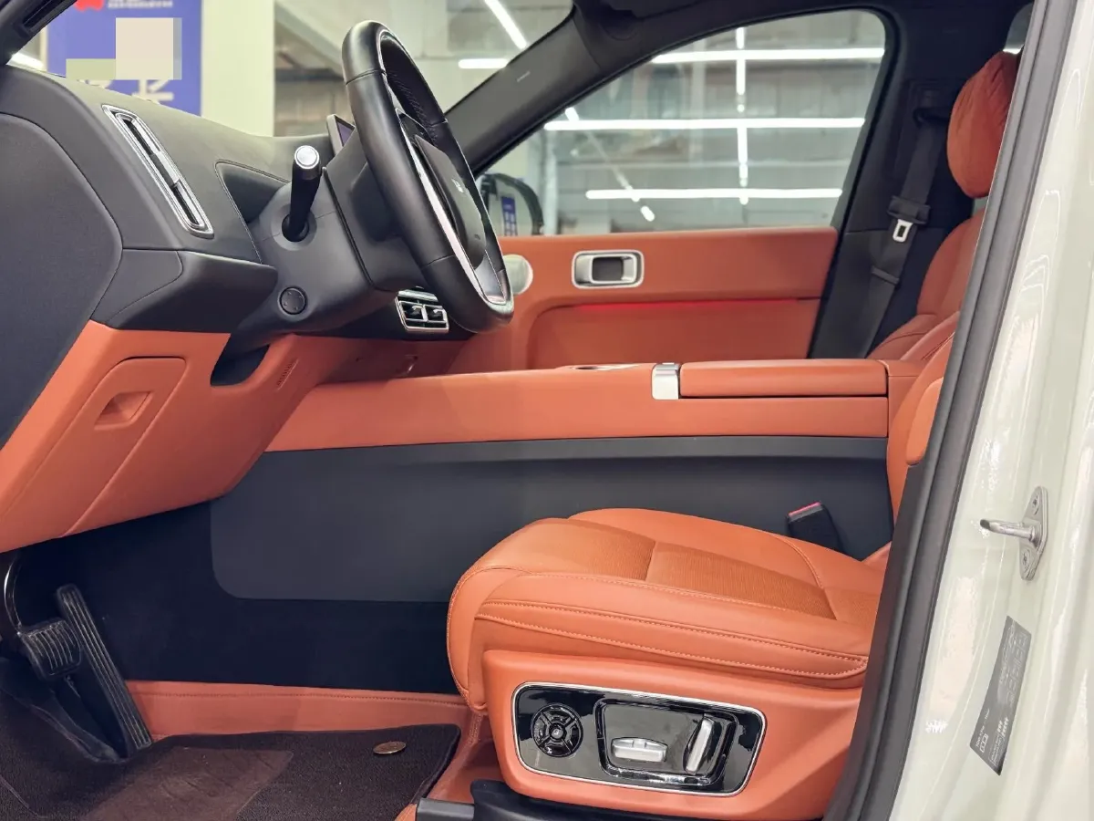 2023 Li L7 Range Extended 154HP REEV 40.9KWH,autocango,china used car exporter,china ev exporter,chinese used car exporter,chinese used ev exporter