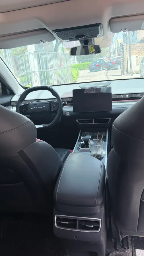 2024 Jetour DASHING 1.5T 156HP L4 6DCT,autocango,china used car exporter,china ev exporter,chinese used car exporter,chinese used ev exporter