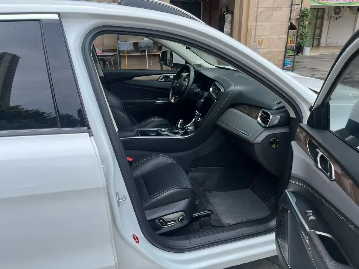 2018 Foton Tunland 2.0T 218HP L4 6AT,autocango,china used car exporter,china ev exporter,chinese used car exporter,chinese used ev exporter