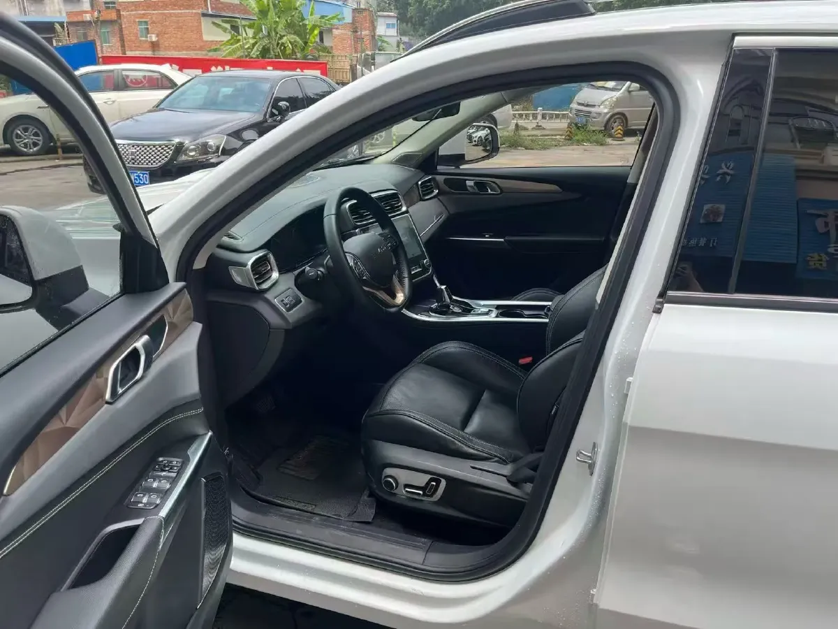 2018 Foton Tunland 2.0T 218HP L4 6AT,autocango,china used car exporter,china ev exporter,chinese used car exporter,chinese used ev exporter