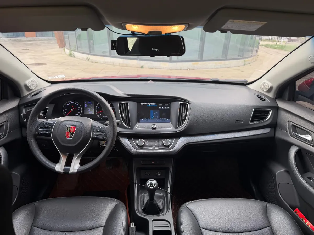 2018 Roewe 360 1.5L 116HP L4 5MT,autocango,china used car exporter,china ev exporter,chinese used car exporter,chinese used ev exporter