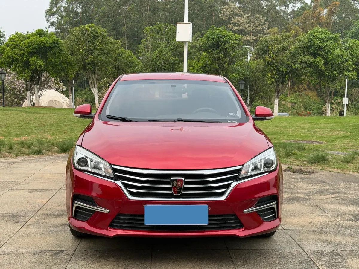 2018 Roewe 360 1.5L 116HP L4 5MT,autocango,china used car exporter,china ev exporter,chinese used car exporter,chinese used ev exporter