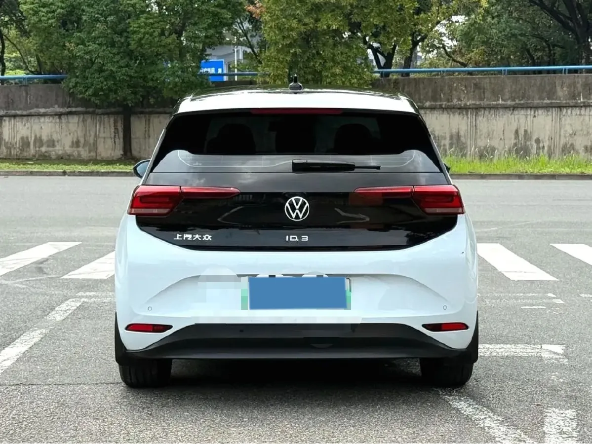 2023 Volkswagen ID.3 BEV 52.8KWH,autocango,china used car exporter,china ev exporter,chinese used car exporter,chinese used ev exporter