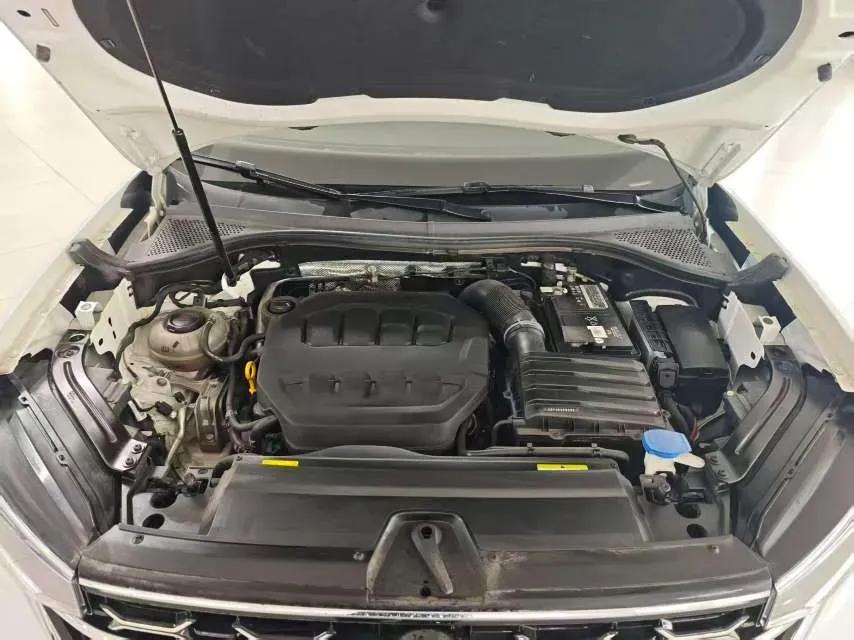 2023 Volkswagen Tayron 2.0T 220HP L4 7DCT,autocango,china used car exporter,china ev exporter,chinese used car exporter,chinese used ev exporter