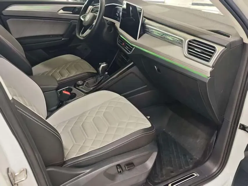 2023 Volkswagen Tayron 2.0T 220HP L4 7DCT,autocango,china used car exporter,china ev exporter,chinese used car exporter,chinese used ev exporter