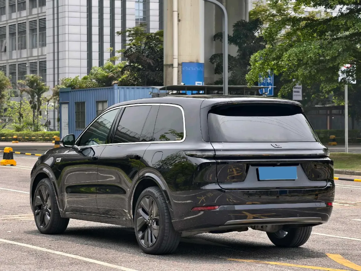 2022 Li L9 Range Extended 154HP REEV 42.6KWH,autocango,china used car exporter,china ev exporter,chinese used car exporter,chinese used ev exporter