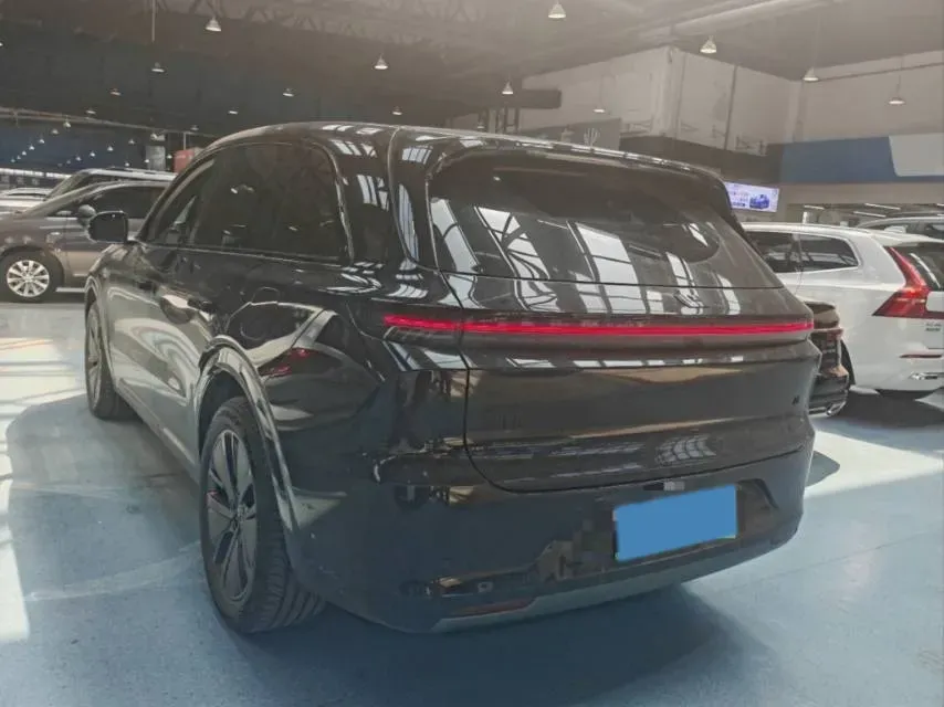 2024 Li L6 Range Extended 154HP L4 REEV 36.8KWH,autocango,china used car exporter,china ev exporter,chinese used car exporter,chinese used ev exporter