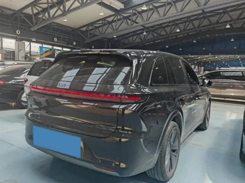 2024 Li L6 Range Extended 154HP L4 REEV 36.8KWH,autocango,china used car exporter,china ev exporter,chinese used car exporter,chinese used ev exporter