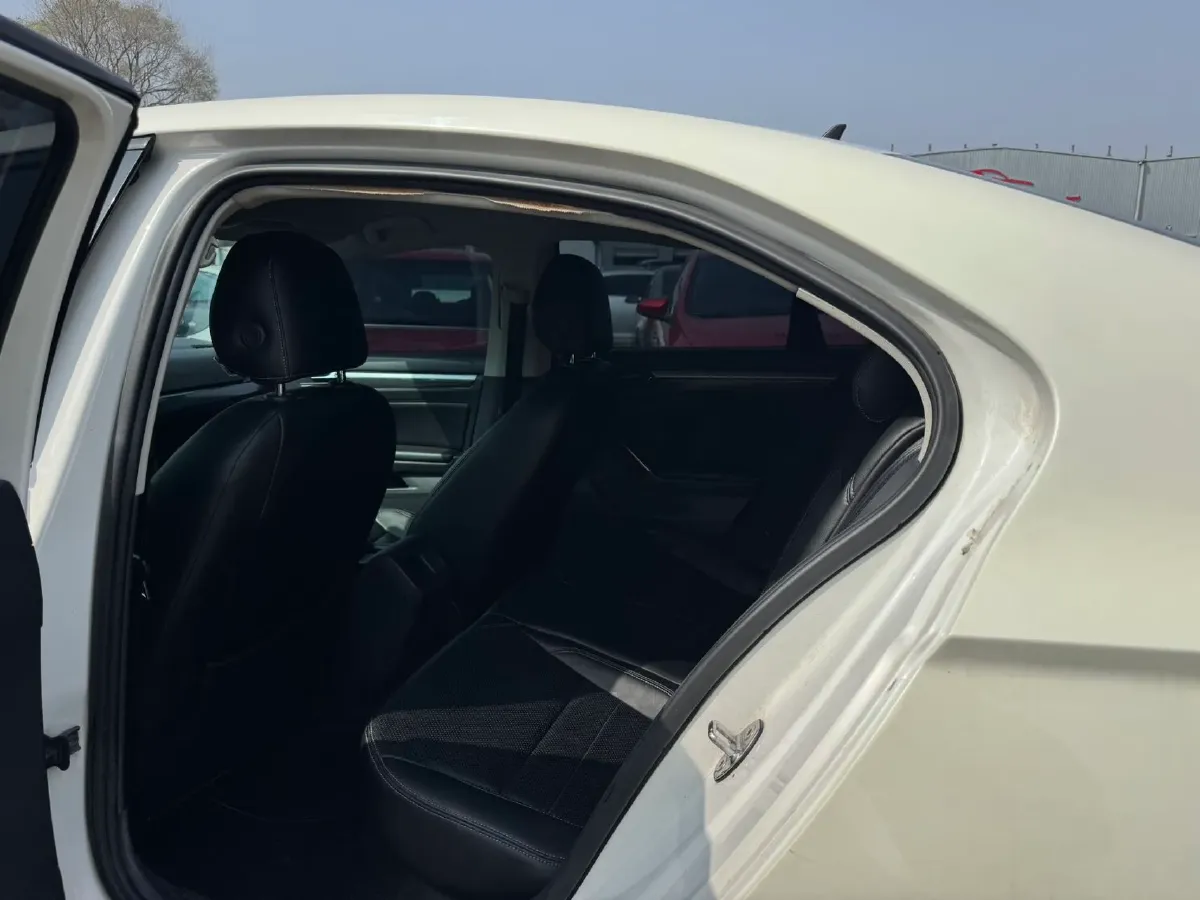 2018 Volkswagen Lamando 1.4T 131HP L4 7DCT,autocango,china used car exporter,china ev exporter,chinese used car exporter,chinese used ev exporter