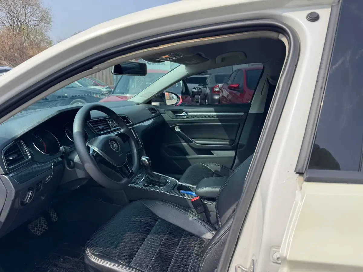 2018 Volkswagen Lamando 1.4T 131HP L4 7DCT,autocango,china used car exporter,china ev exporter,chinese used car exporter,chinese used ev exporter