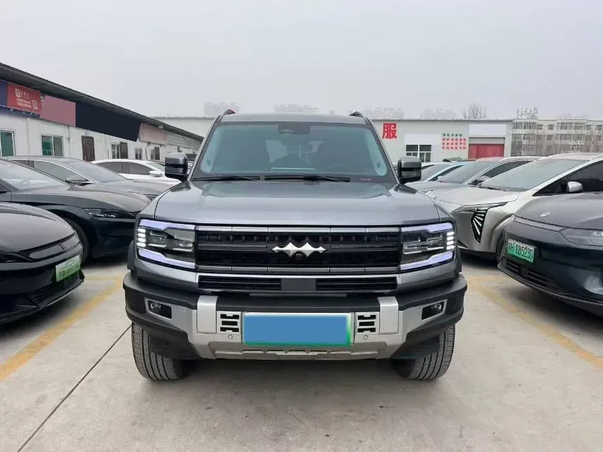 2023 FangChengBao Bao 5 1.5T 194HP L4 E-CVT PHEV 31.8KWH,autocango,china used car exporter,china ev exporter,chinese used car exporter,chinese used ev exporter