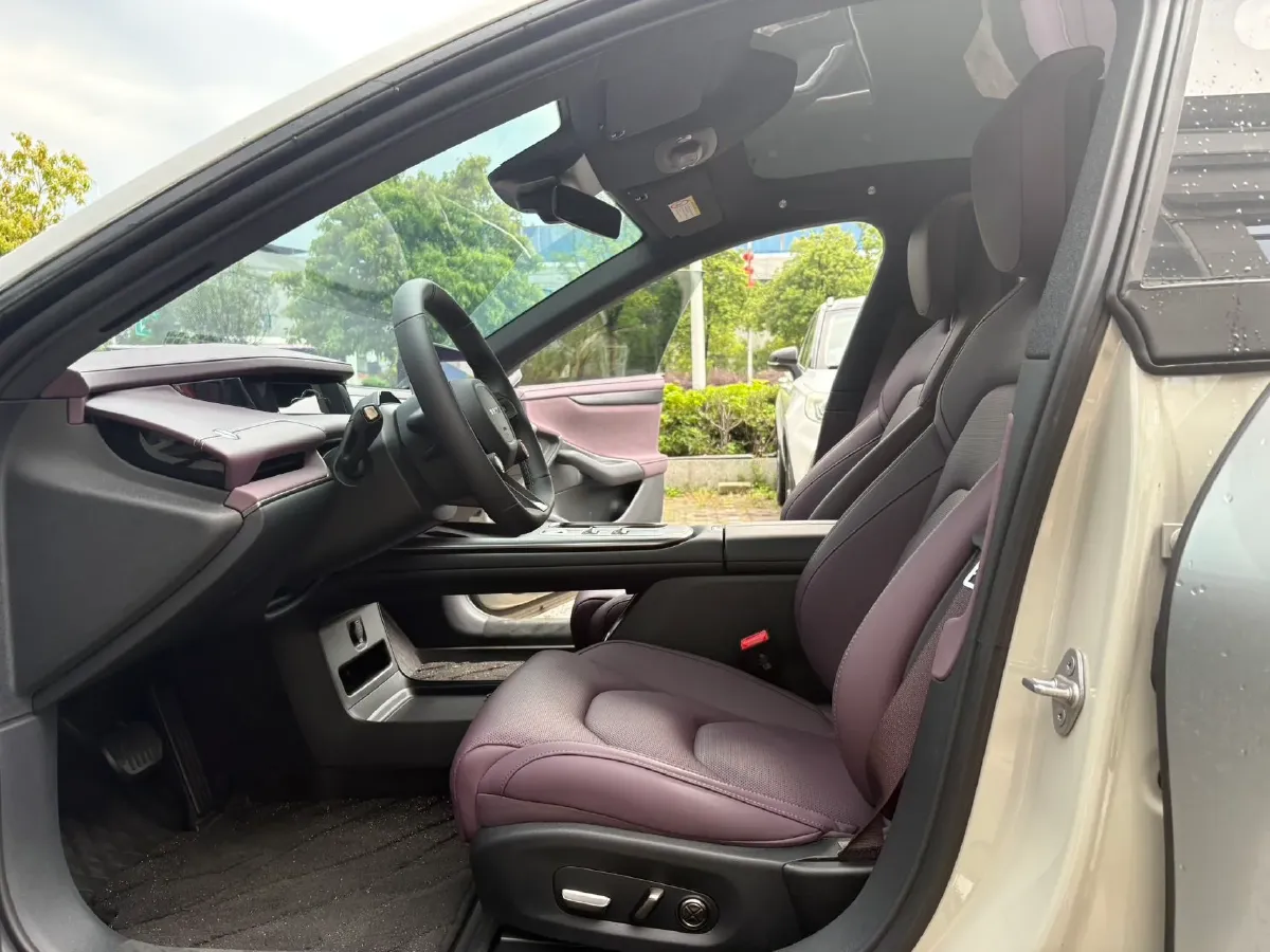 2024 MI SU7 BEV 73.6KWH,autocango,china used car exporter,china ev exporter,chinese used car exporter,chinese used ev exporter