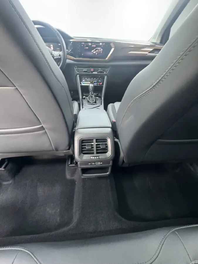 2021 Volkswagen Tharu 1.4T 150HP L4 7DCT,autocango,china used car exporter,china ev exporter,chinese used car exporter,chinese used ev exporter