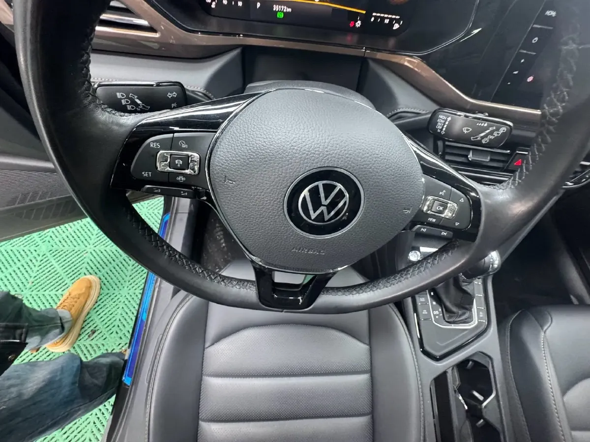 2021 Volkswagen Tharu 1.4T 150HP L4 7DCT,autocango,china used car exporter,china ev exporter,chinese used car exporter,chinese used ev exporter