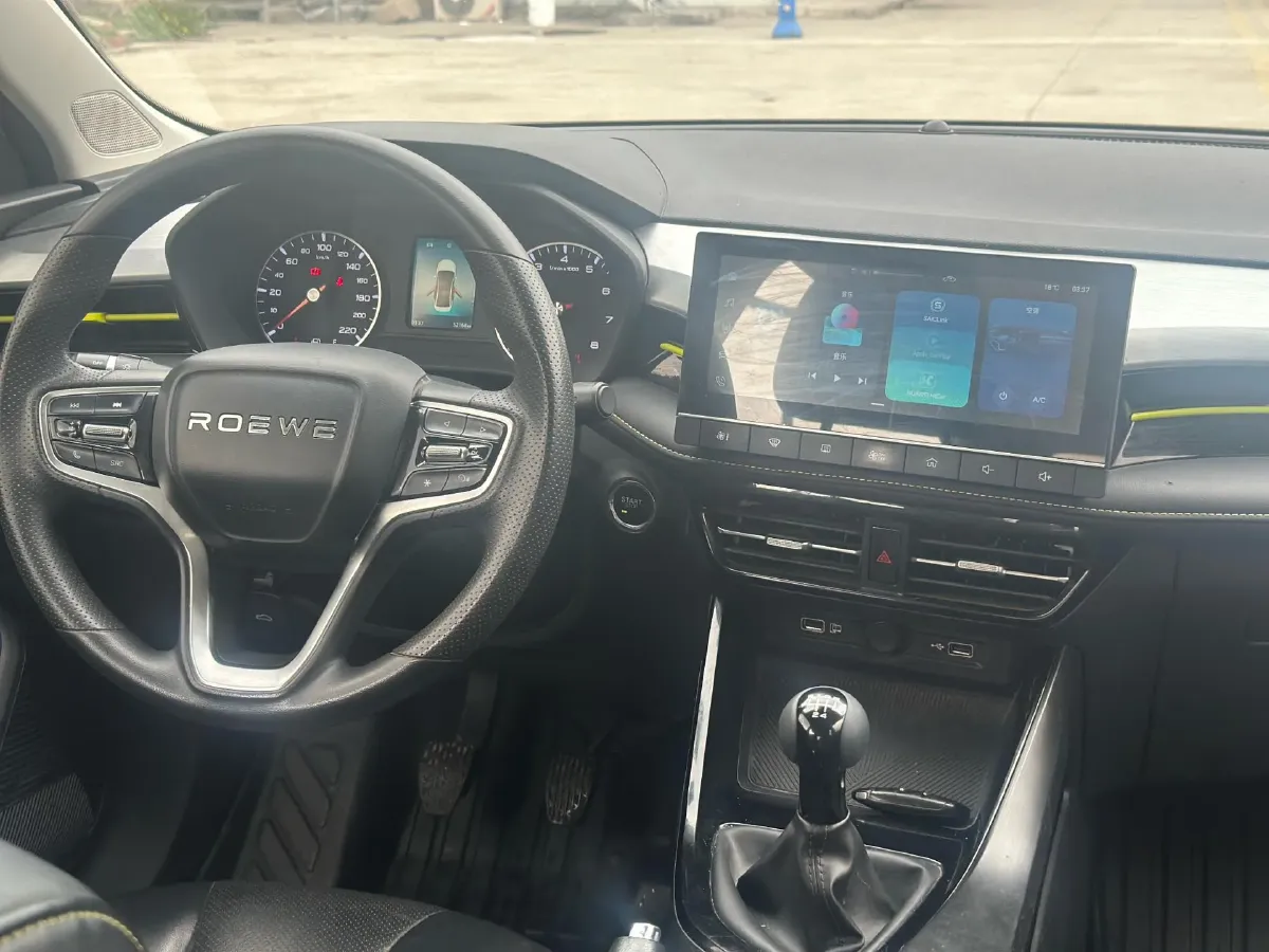 2021 Roewe i5 1.5L 120HP L4 5MT,autocango,china used car exporter,china ev exporter,chinese used car exporter,chinese used ev exporter