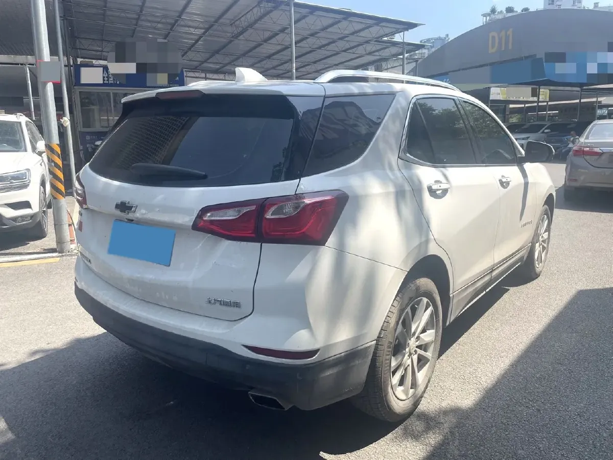 2018 Chevrolet Equinox 2.0T 260HP L4 9AT,autocango,china used car exporter,china ev exporter,chinese used car exporter,chinese used ev exporter