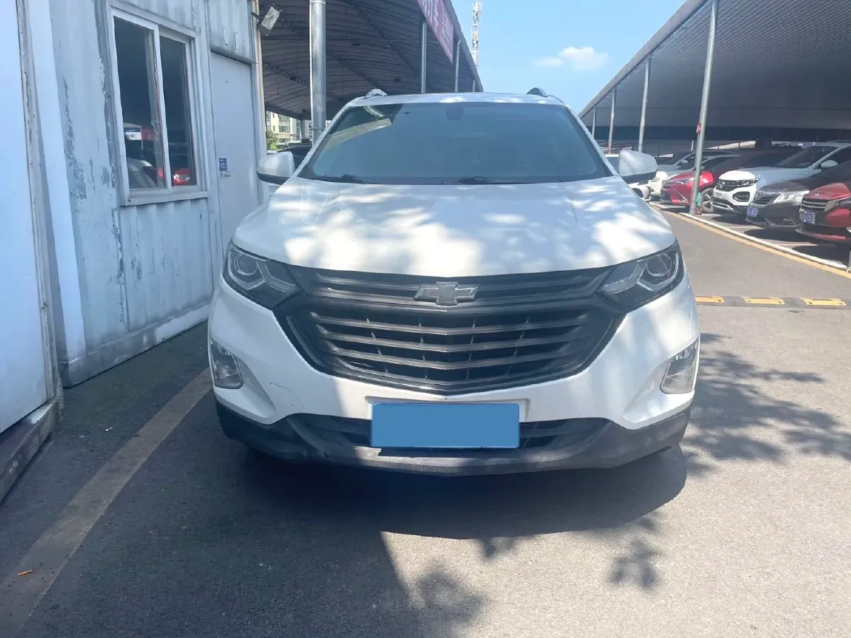 2018 Chevrolet Equinox 2.0T 260HP L4 9AT,autocango,china used car exporter,china ev exporter,chinese used car exporter,chinese used ev exporter