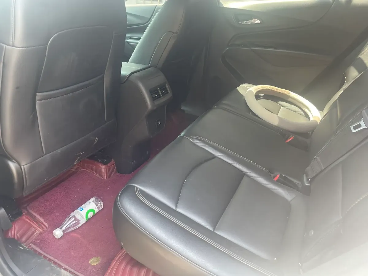 2018 Chevrolet Equinox 2.0T 260HP L4 9AT,autocango,china used car exporter,china ev exporter,chinese used car exporter,chinese used ev exporter