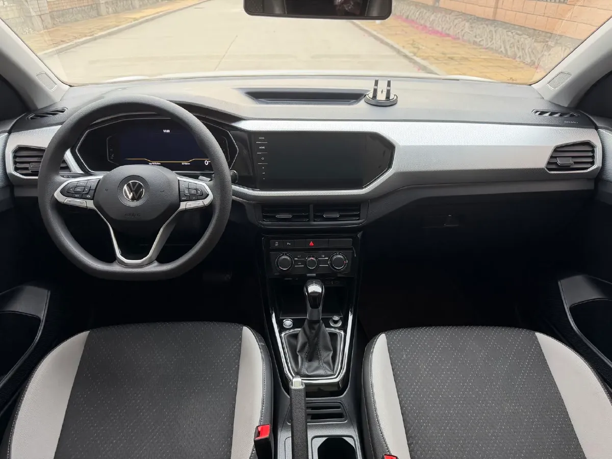 2023 Volkswagen Tacqua 1.2T 116HP L4 7DCT,autocango,china used car exporter,china ev exporter,chinese used car exporter,chinese used ev exporter