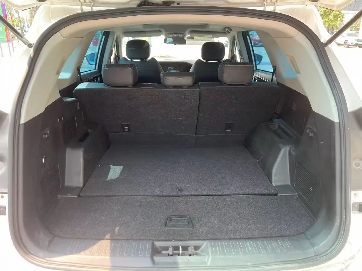 2020 Jetour X90 1.6T 197HP L4 7DCT,autocango,china used car exporter,china ev exporter,chinese used car exporter,chinese used ev exporter