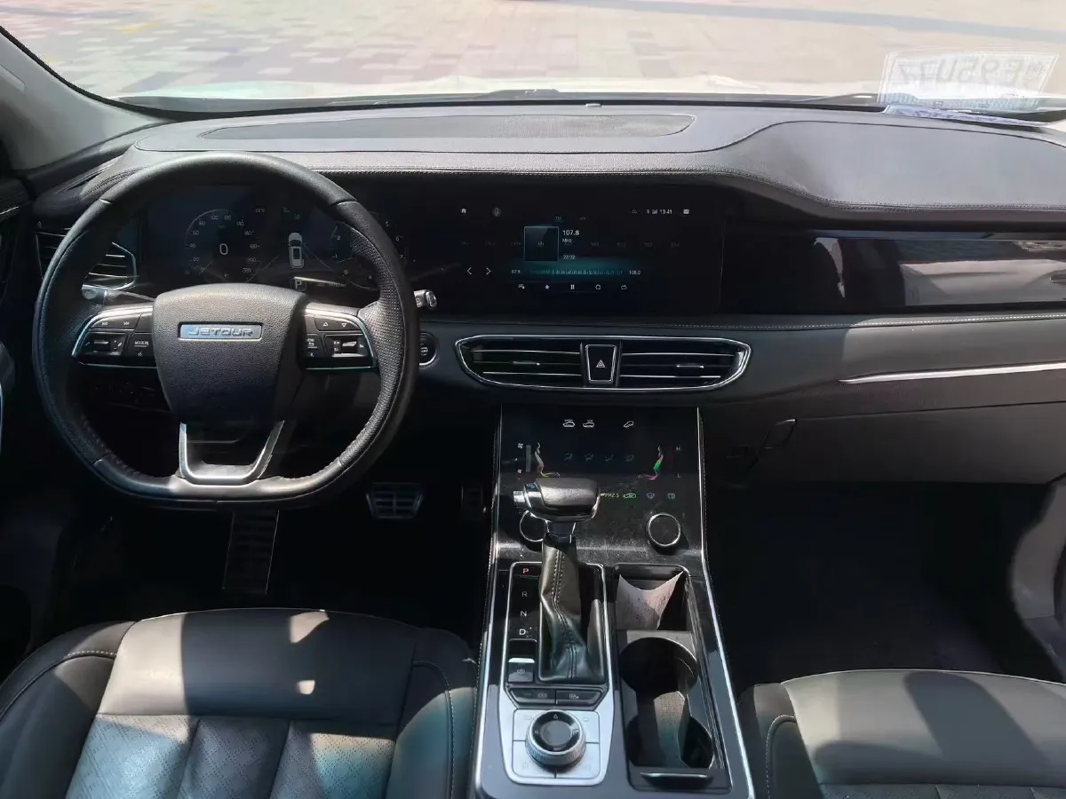 2020 Jetour X90 1.6T 197HP L4 7DCT,autocango,china used car exporter,china ev exporter,chinese used car exporter,chinese used ev exporter