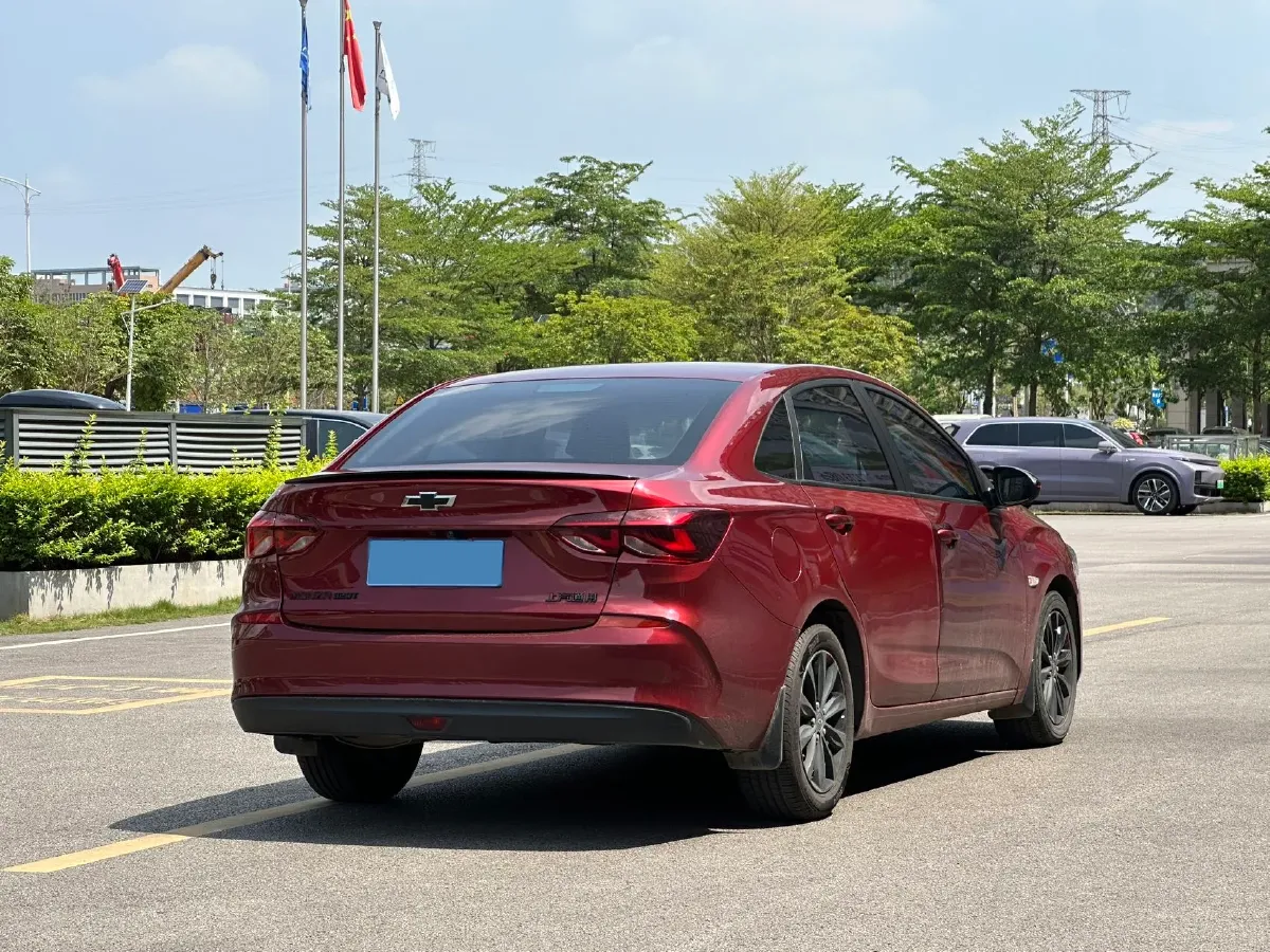 2022 Chevrolet Monza 1.0T 125HP L3 6DCT,autocango,china used car exporter,china ev exporter,chinese used car exporter,chinese used ev exporter