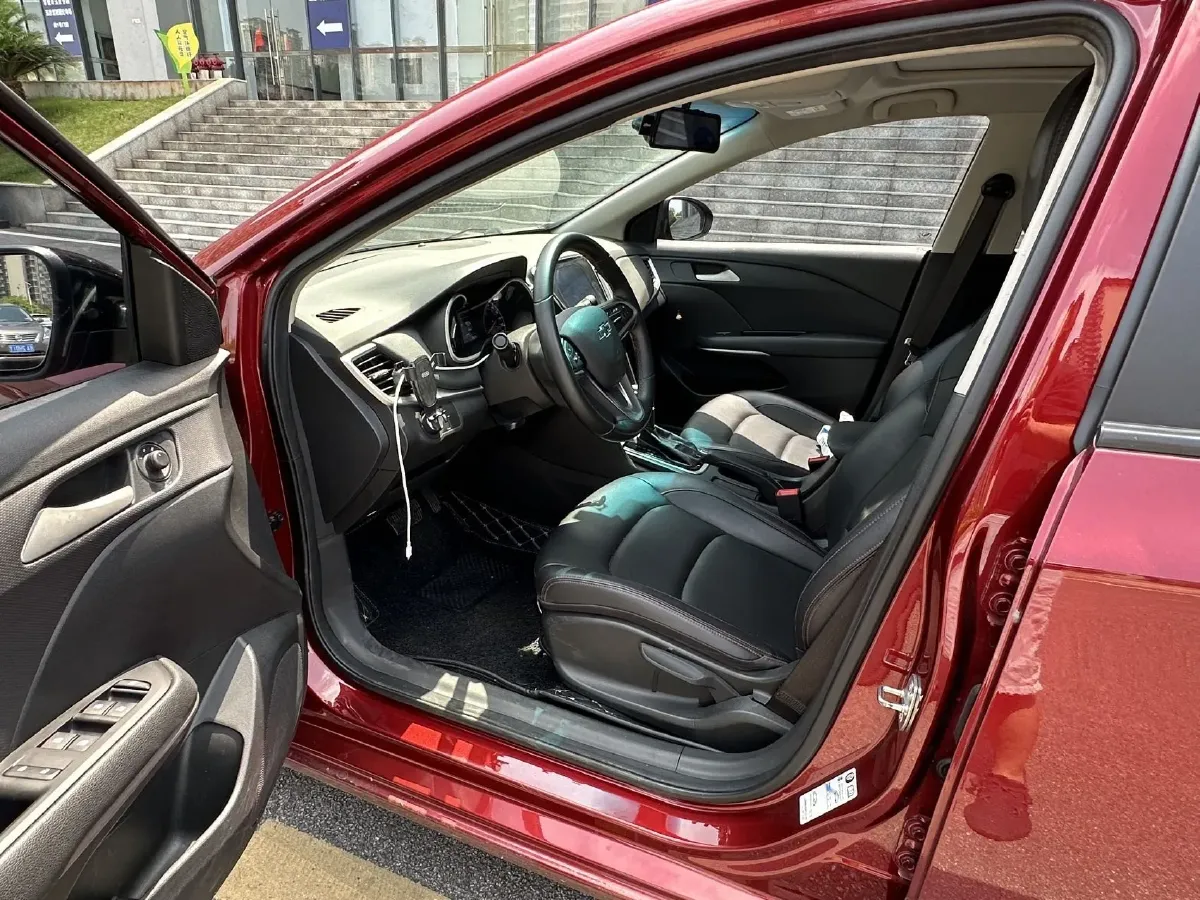 2022 Chevrolet Monza 1.0T 125HP L3 6DCT,autocango,china used car exporter,china ev exporter,chinese used car exporter,chinese used ev exporter