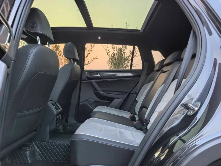 2020 Volkswagen Tayron 2.0T 220HP L4 7DCT,autocango,china used car exporter,china ev exporter,chinese used car exporter,chinese used ev exporter