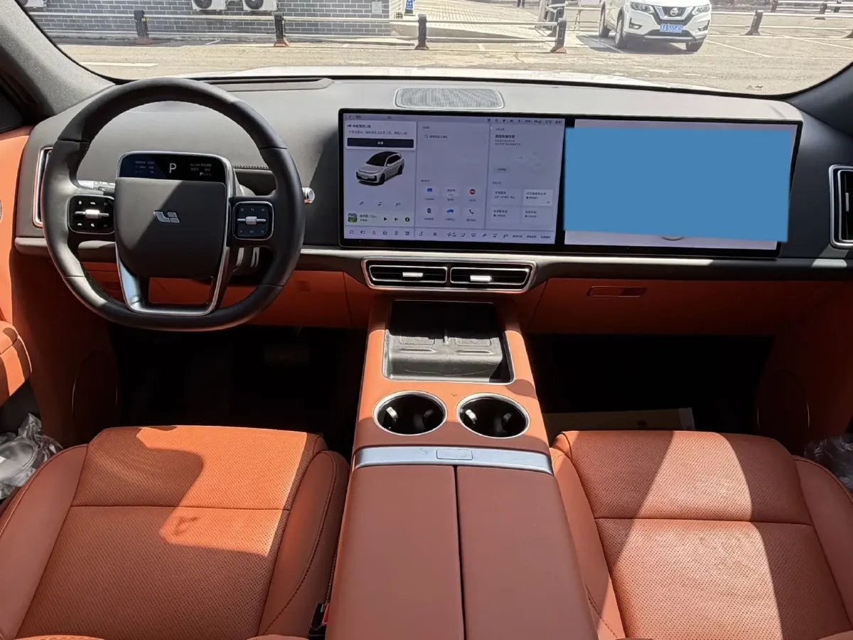 2024 Li L8 Range Extended 154HP REEV 42.8KWH,autocango,china used car exporter,china ev exporter,chinese used car exporter,chinese used ev exporter