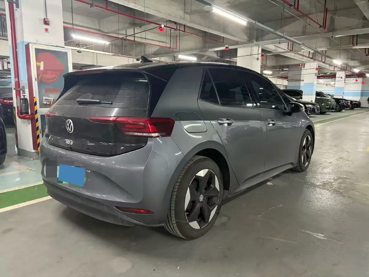 2025 Volkswagen ID.3 BEV 52.8KWH,autocango,china used car exporter,china ev exporter,chinese used car exporter,chinese used ev exporter