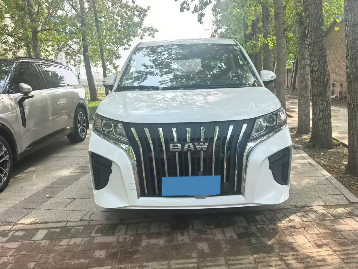 2023 BAW RuiSheng Trump M7 2.0L 144HP L4 8AT,autocango,china used car exporter,china ev exporter,chinese used car exporter,chinese used ev exporter