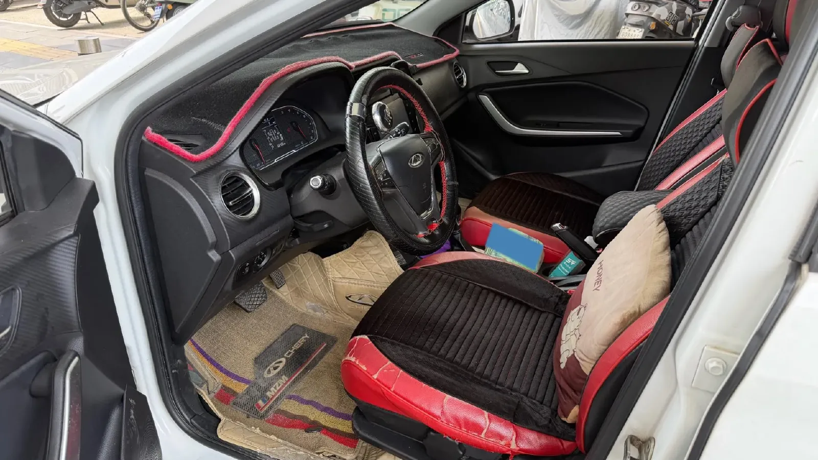 2018 Chery Tiggo 3x 1.5L 106HP L4 4AT,autocango,china used car exporter,china ev exporter,chinese used car exporter,chinese used ev exporter