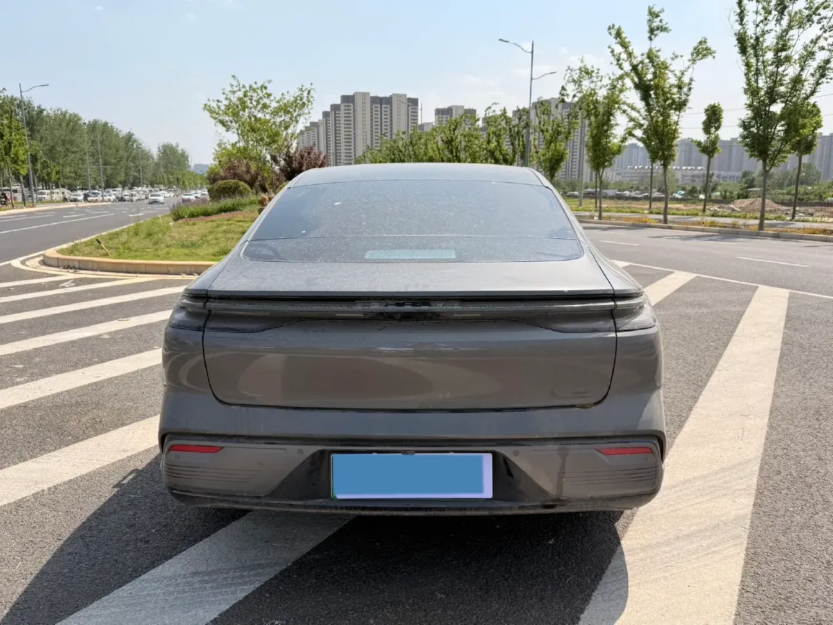 2025 Geely Galaxy Starshine 8 1.5L 112HP L4 1DHT PHEV,autocango,china used car exporter,china ev exporter,chinese used car exporter,chinese used ev exporter