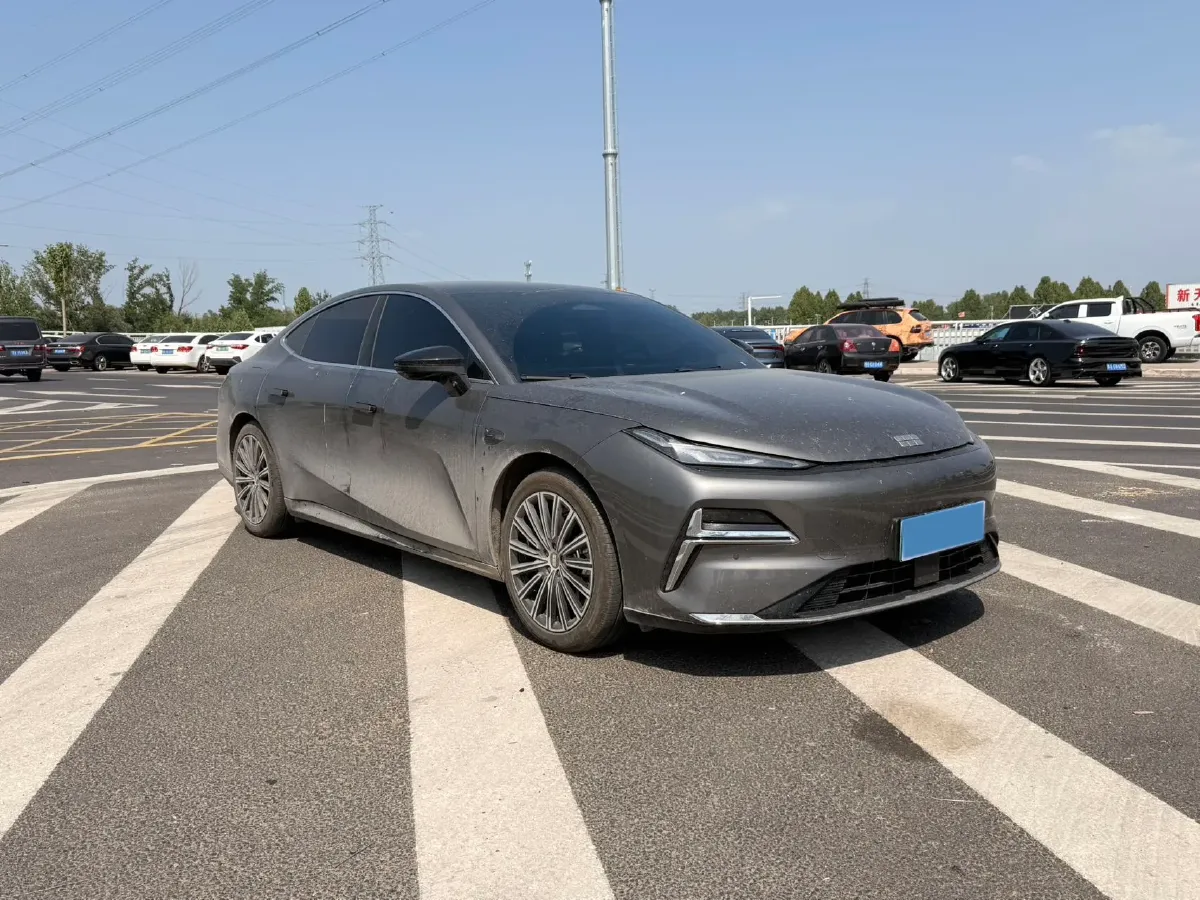 2025 Geely Galaxy Starshine 8 1.5L 112HP L4 1DHT PHEV,autocango,china used car exporter,china ev exporter,chinese used car exporter,chinese used ev exporter