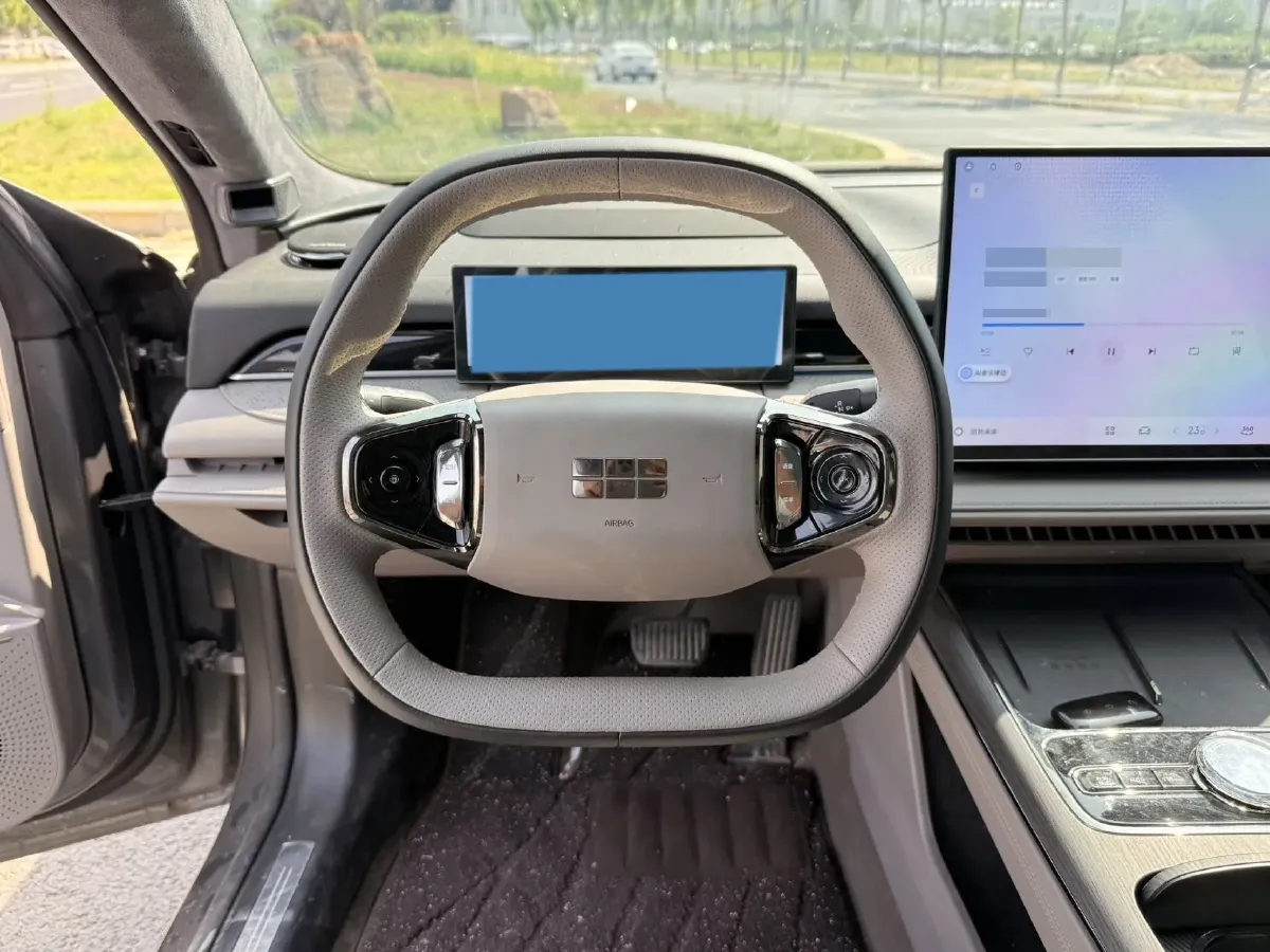 2025 Geely Galaxy Starshine 8 1.5L 112HP L4 1DHT PHEV,autocango,china used car exporter,china ev exporter,chinese used car exporter,chinese used ev exporter