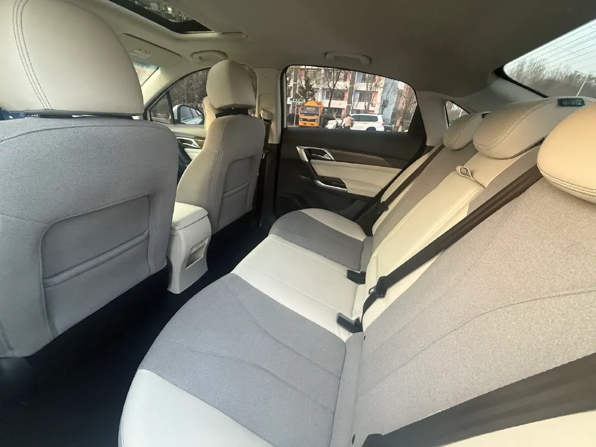 2018 BeiJing Auto EU5 BEV 53.66KWH,autocango,china used car exporter,china ev exporter,chinese used car exporter,chinese used ev exporter