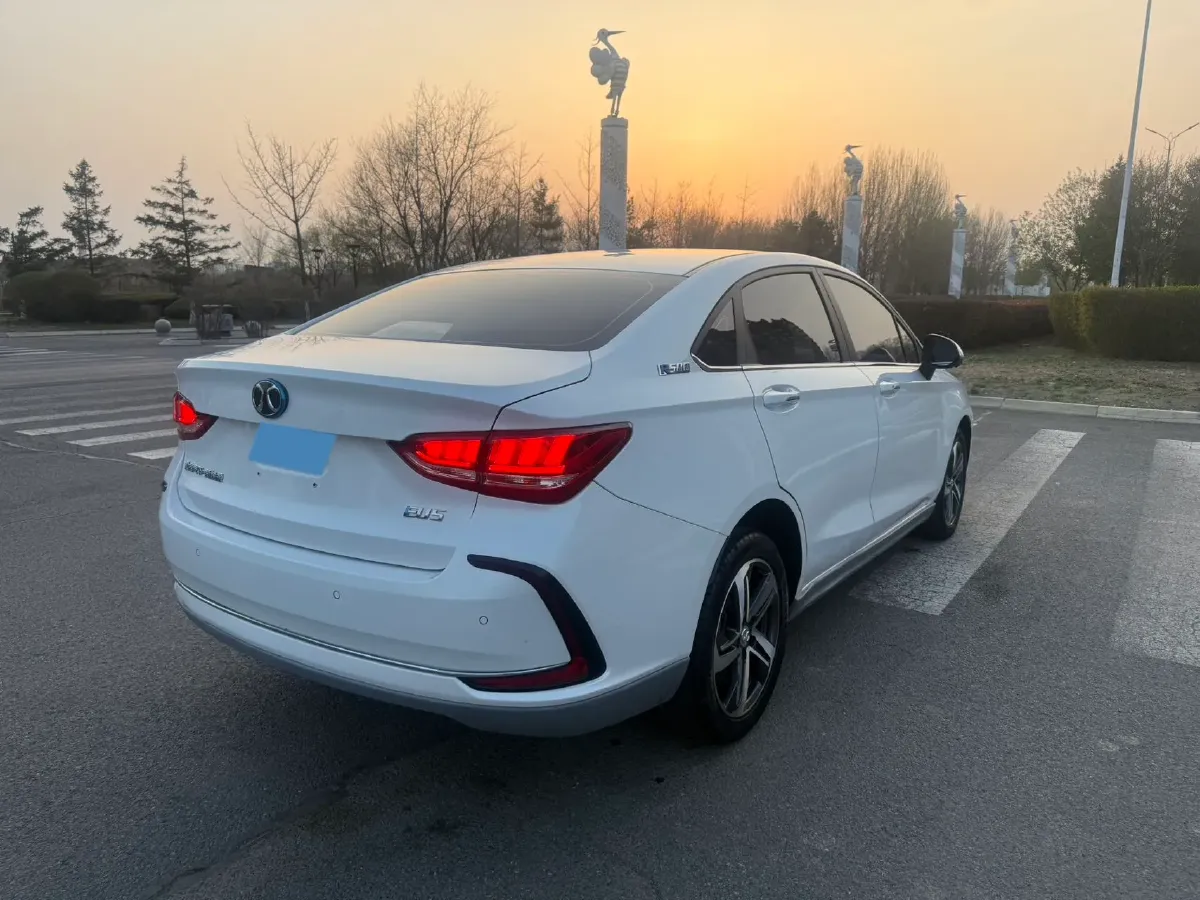 2018 BeiJing Auto EU5 BEV 53.66KWH,autocango,china used car exporter,china ev exporter,chinese used car exporter,chinese used ev exporter